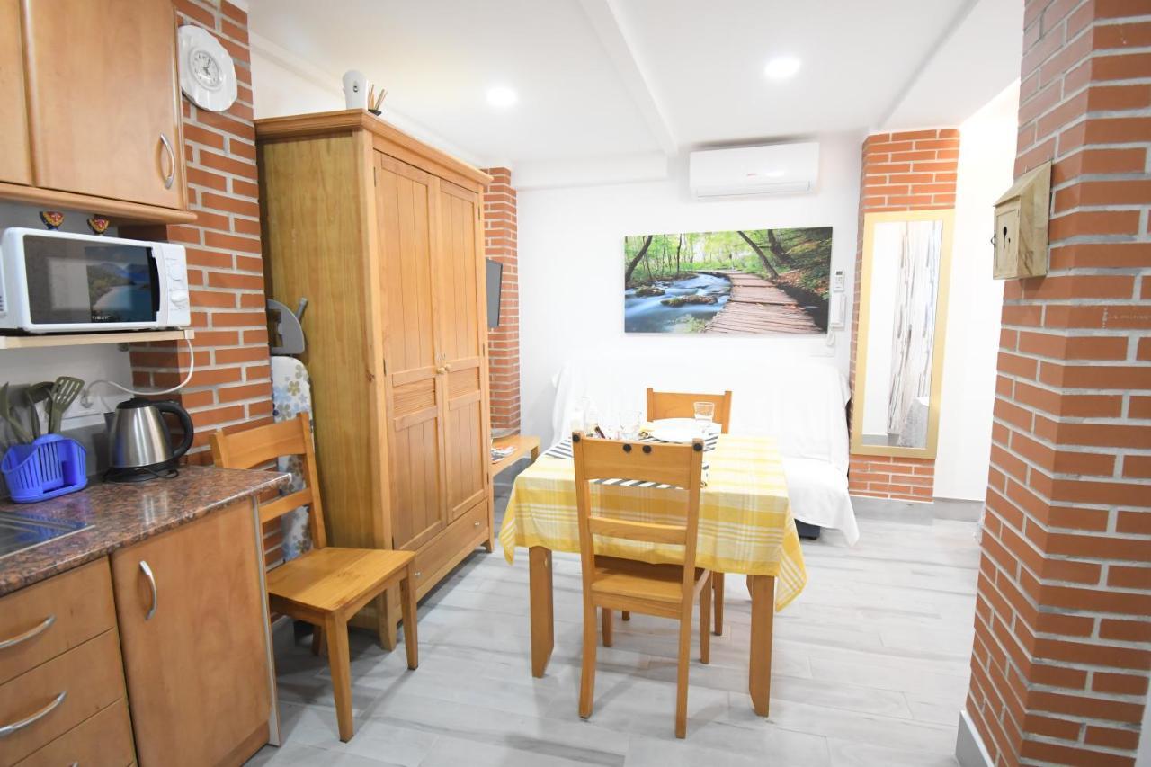 Jara Apartments ! Malaga Zewnętrze zdjęcie