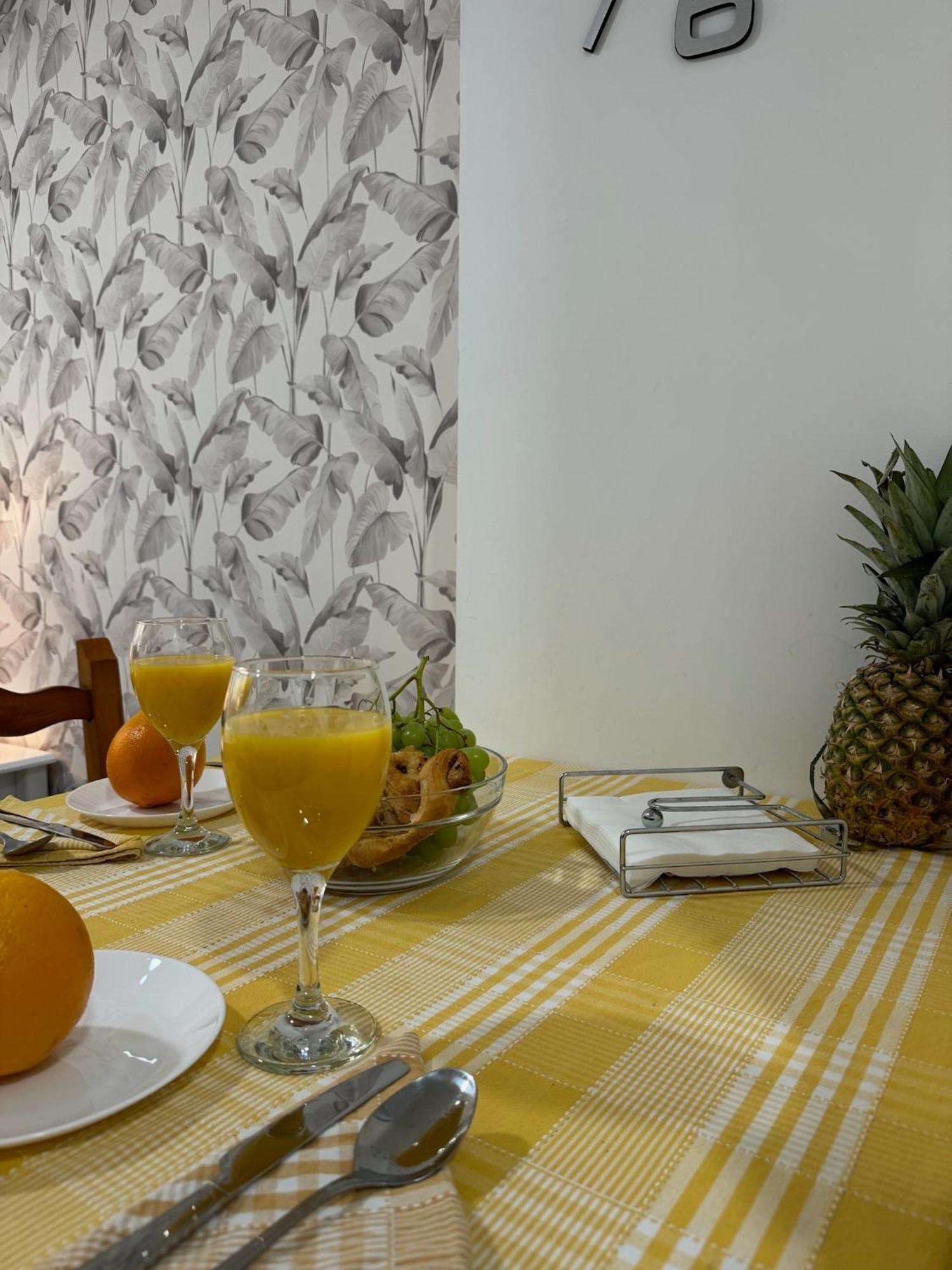 Jara Apartments ! Malaga Zewnętrze zdjęcie